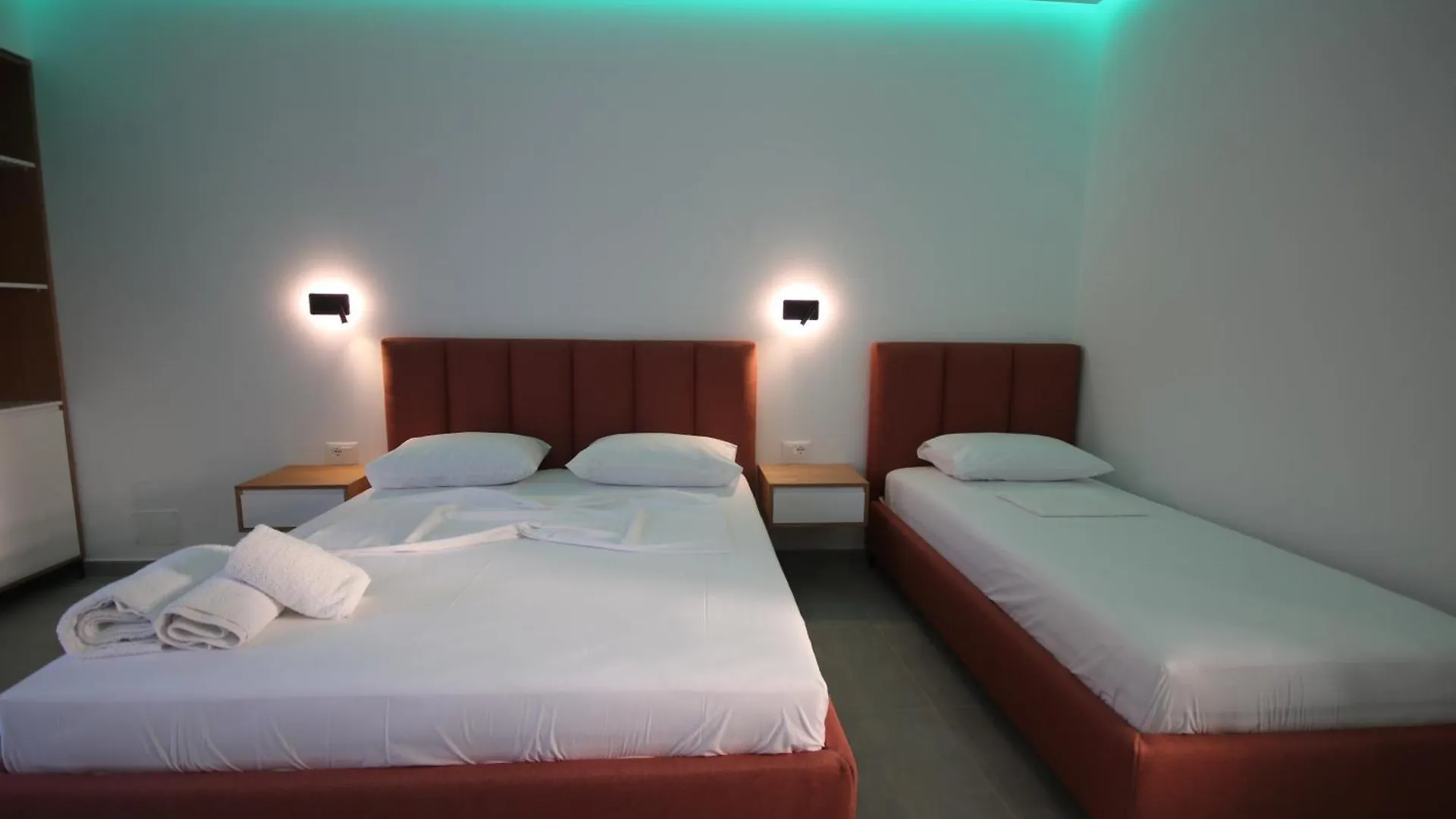 ***  Bujtina Eleni Hotell Himare Albanien